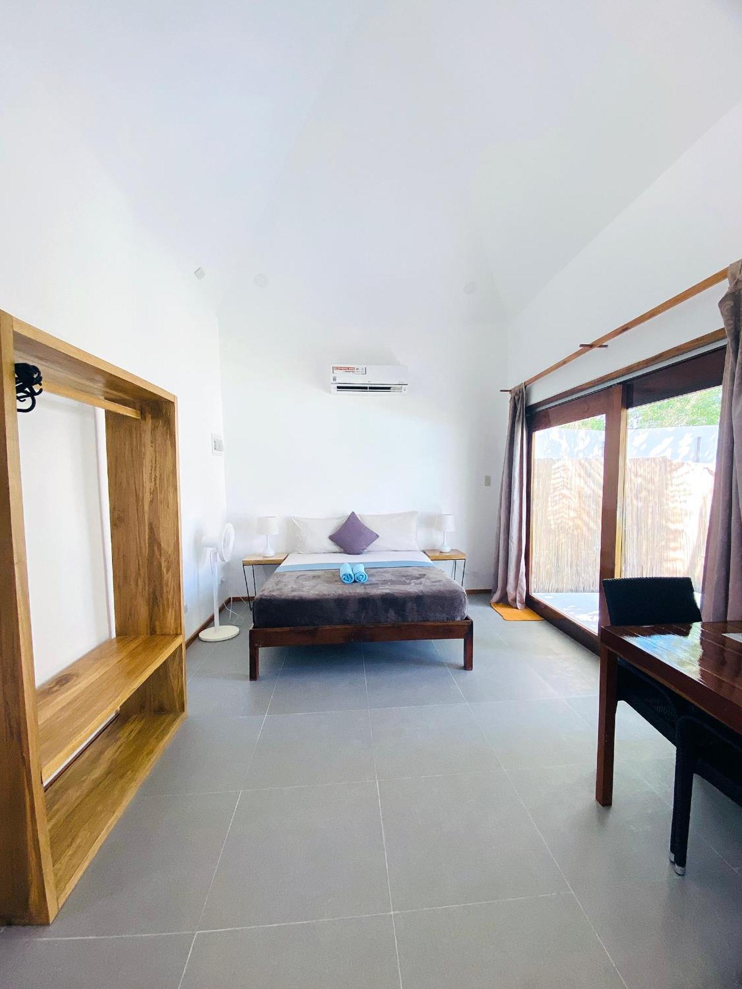 Hotel Island World Panglao Exterior foto